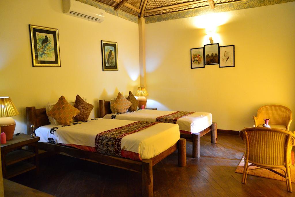 Temple Tiger Green Jungle Resort Kawasoti Chambre photo